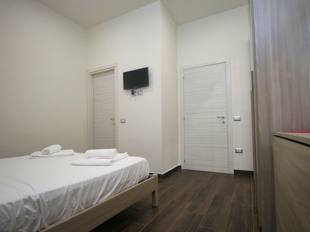 B&B Pisadog Napoli Eksteriør bilde